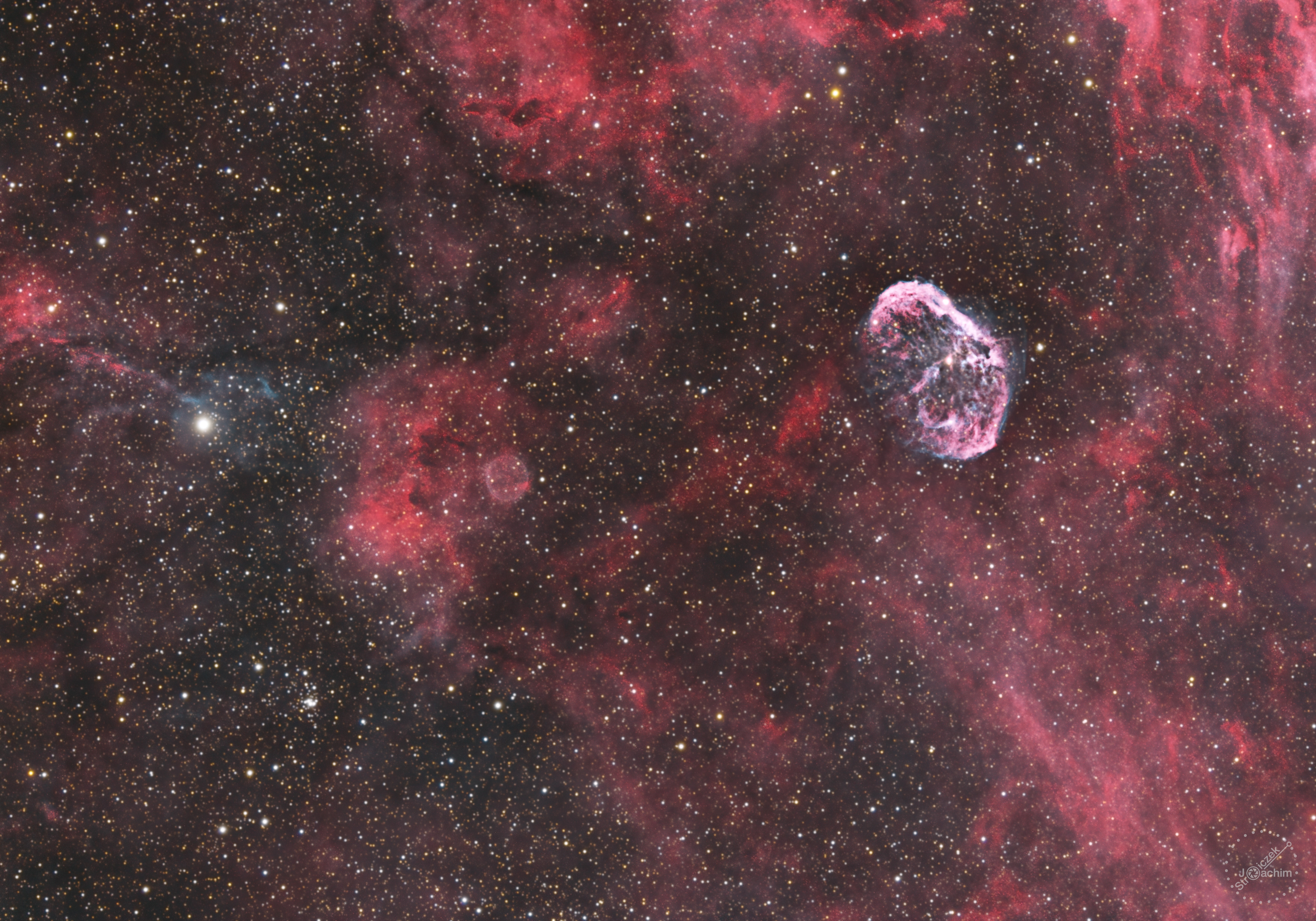 NGC 6888 (Mondsichelnebel) mit Seifenblasennebel | 5+7.8.2022 | ASI183 | Sharpstar 76 | 10x180s (RGB) + 47x300s / 28x600s Dual-Narrow-Band (9 Std.)