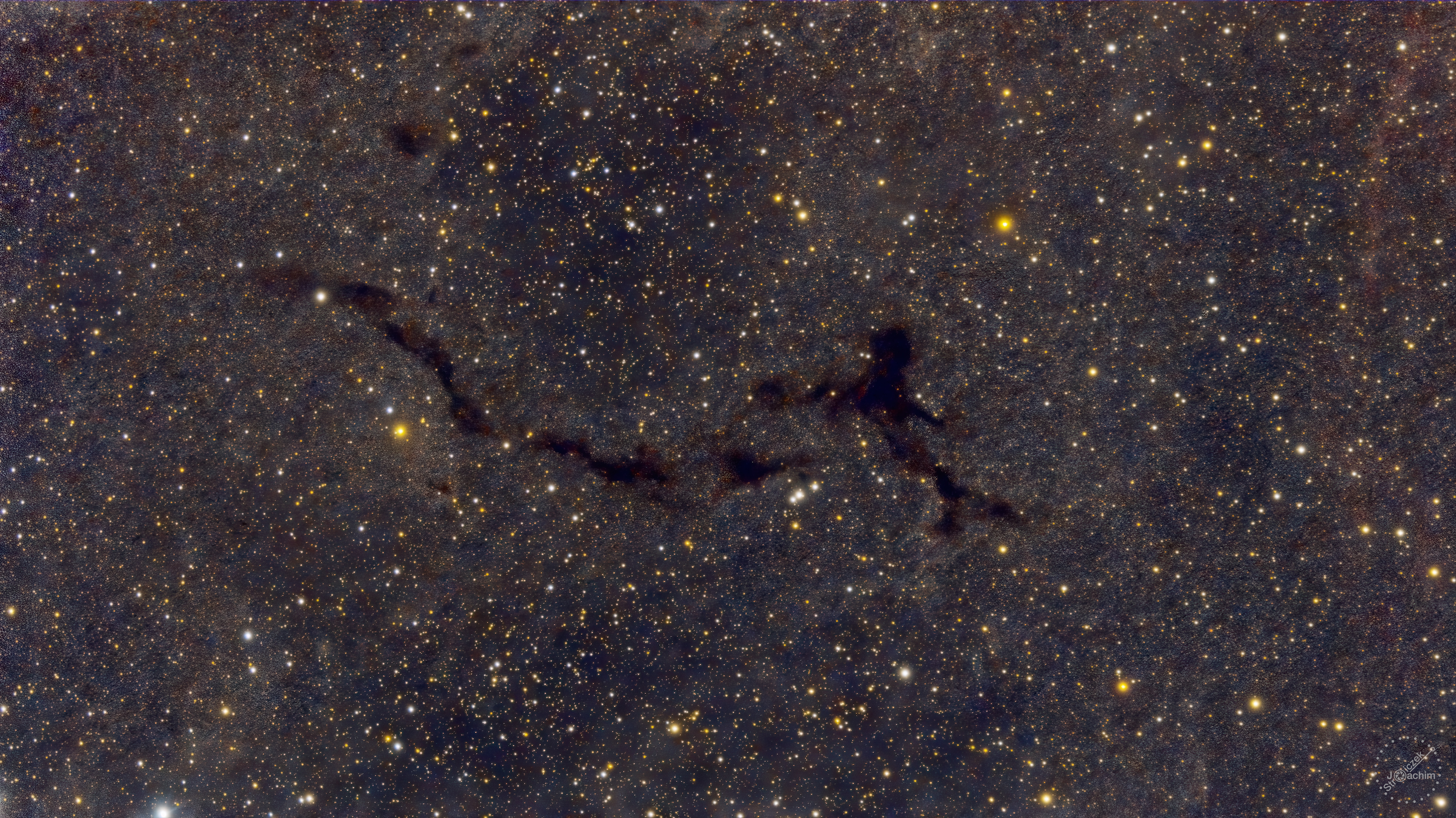 Barnard 150 | 3.9.2022 | ASI485 | Evoguide | 71x180s (RGB)  (3,5 Std.)